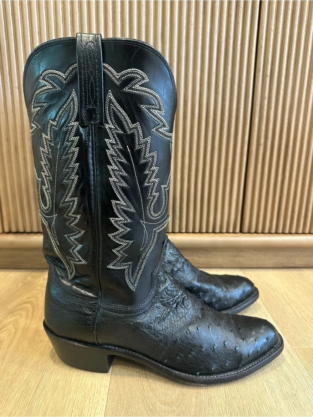 Lucchese 1883 Mens Size 8.5 D Black Ostrich Leather Round Toe Western Boots